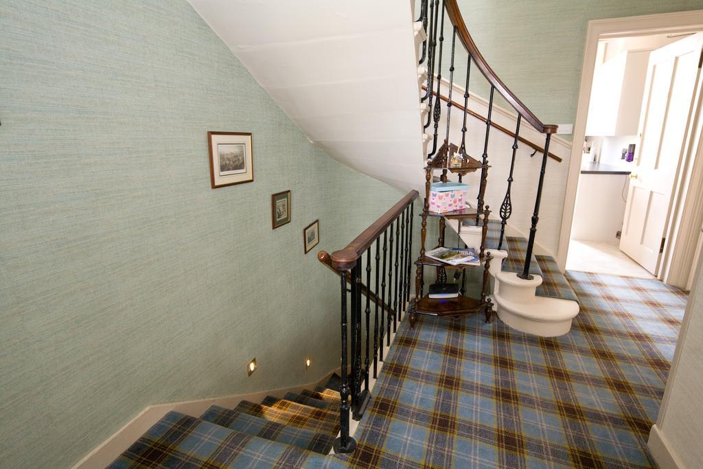 Sherwood Guest House เอดินบะระ ภายนอก รูปภาพ